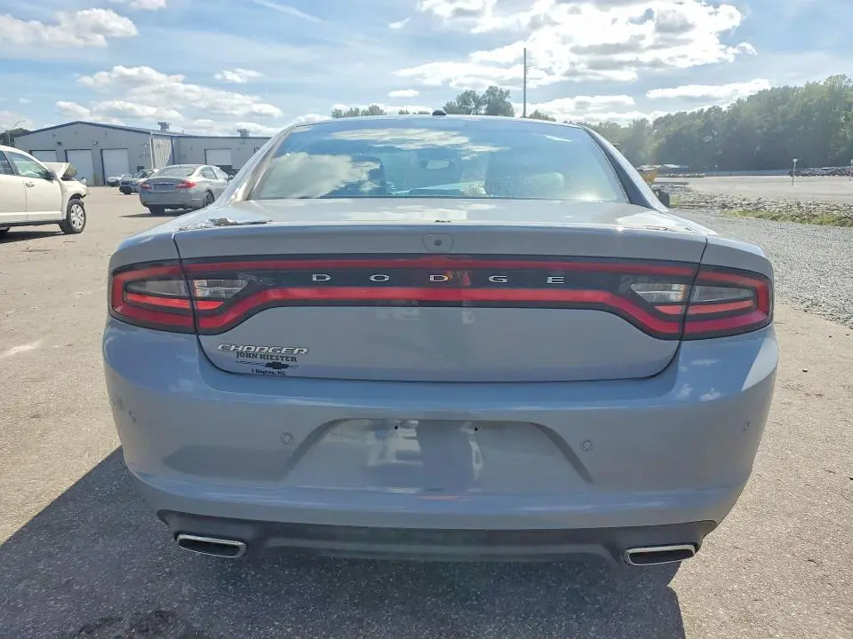 2021 DODGE CHARGER SXT  