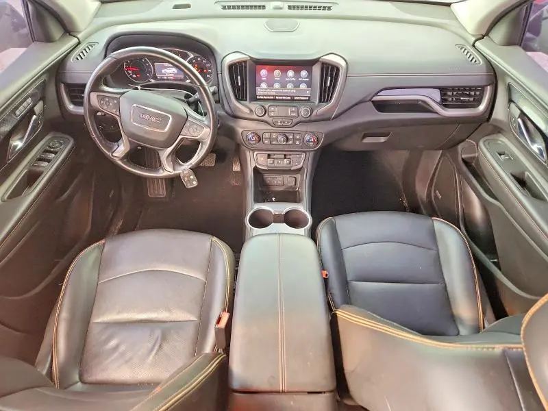 2022 GMC TERRAIN AT4  