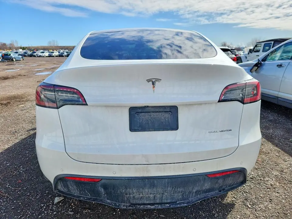 2021 TESLA MODEL Y   