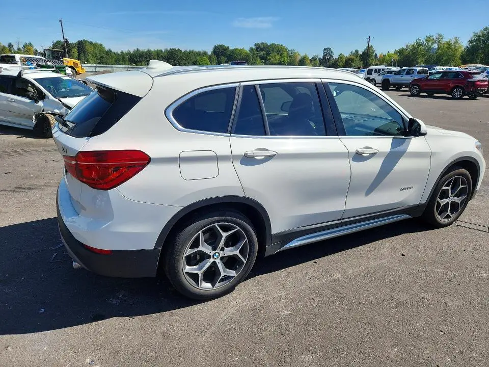 2016 BMW X1 XDRIVE28I  