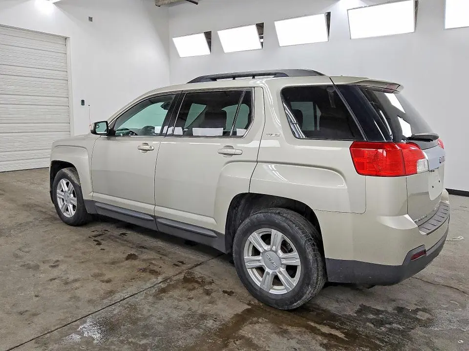 2014 GMC TERRAIN SLE  