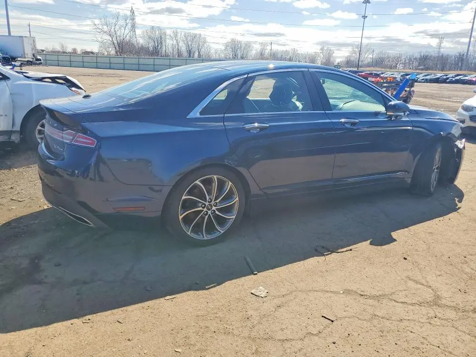2017 LINCOLN MKZ RESERVE  
