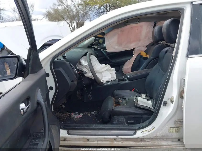 2013 NISSAN MAXIMA 3.5 SV