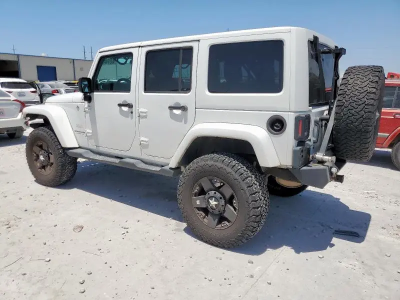 2013 JEEP WRANGLER UNLIMITED SAHARA  