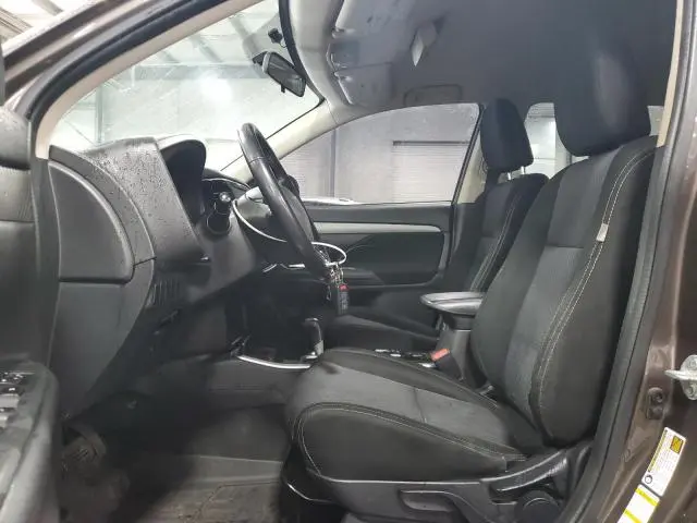2018 MITSUBISHI OUTLANDER SE  