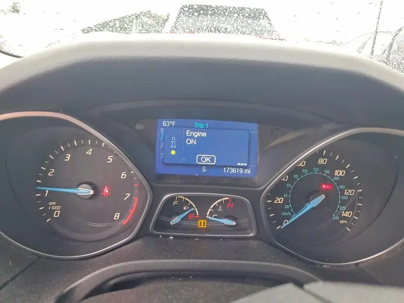 2014 FORD FOCUS SE  