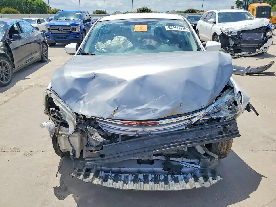 2015 NISSAN SENTRA SV  