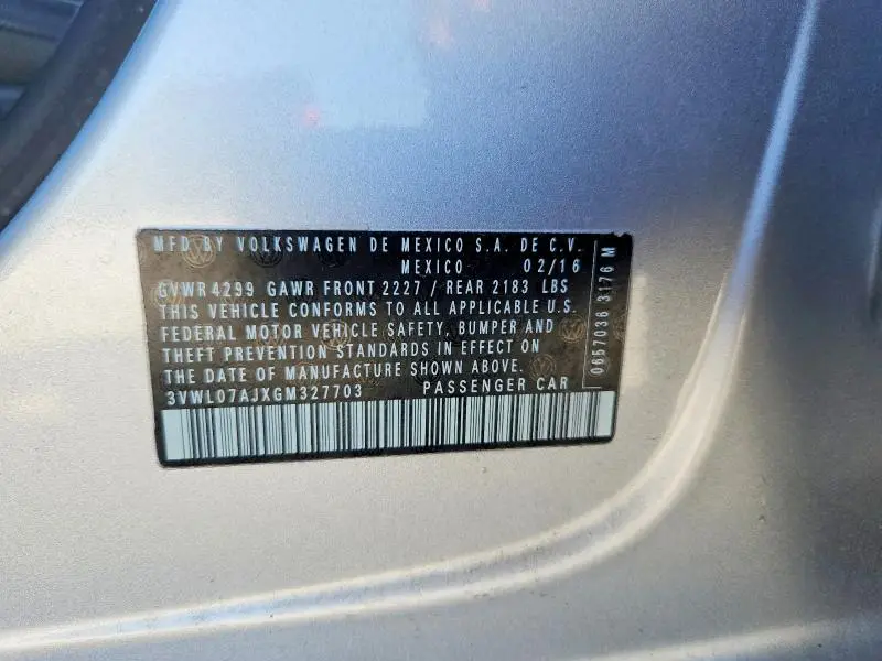 2016 VOLKSWAGEN JETTA SEL  