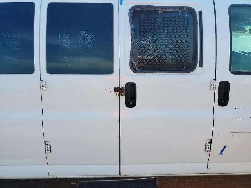 2020 GMC SAVANA G3500 LS  
