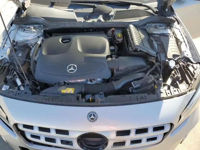 2018 MERCEDES-BENZ GLA 250 4MATIC  