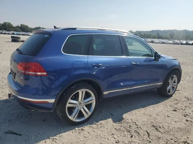 2016 VOLKSWAGEN TOUAREG SPORT  