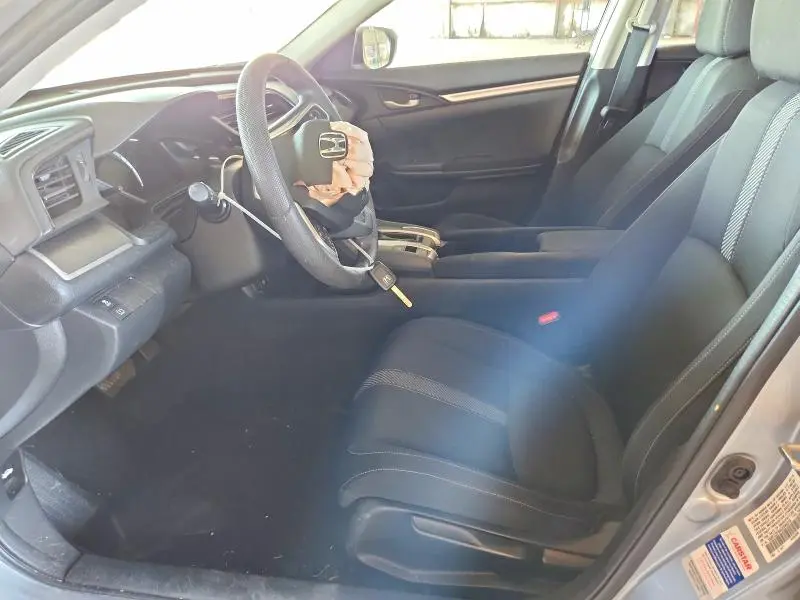2016 HONDA CIVIC LX  