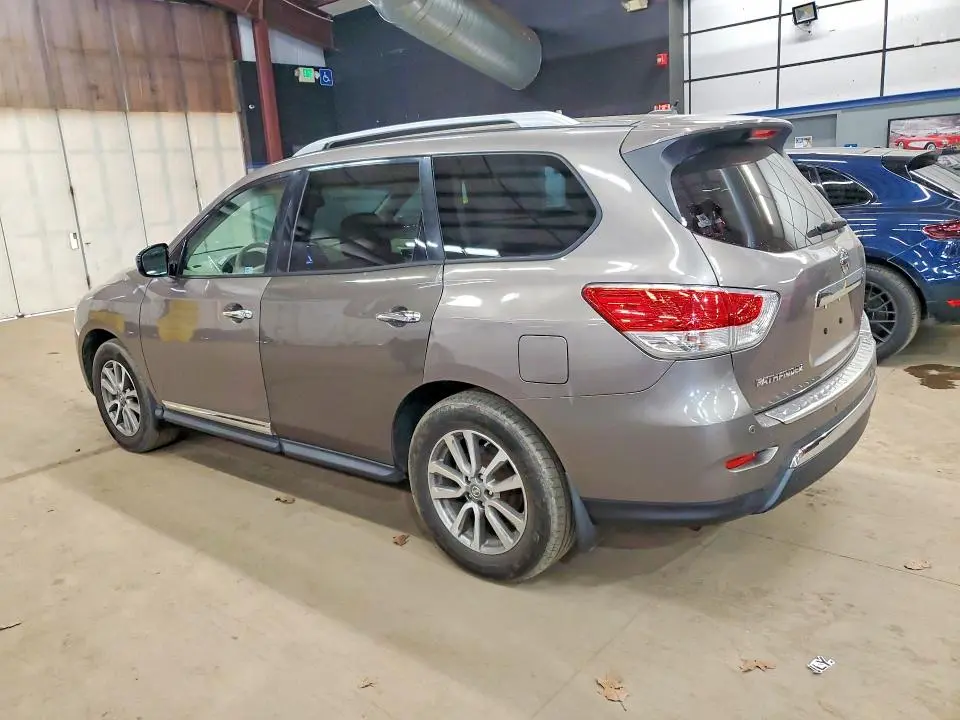2014 NISSAN PATHFINDER S  