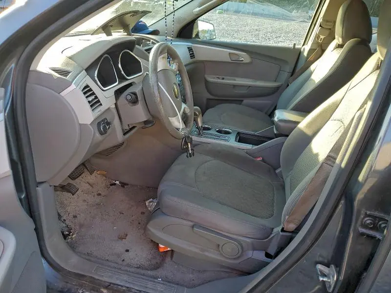2012 CHEVROLET TRAVERSE LS  