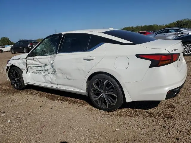 2024 NISSAN ALTIMA SR  