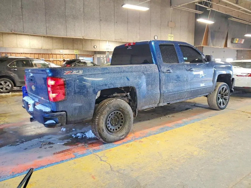 2017 CHEVROLET SILVERADO K1500 LT  