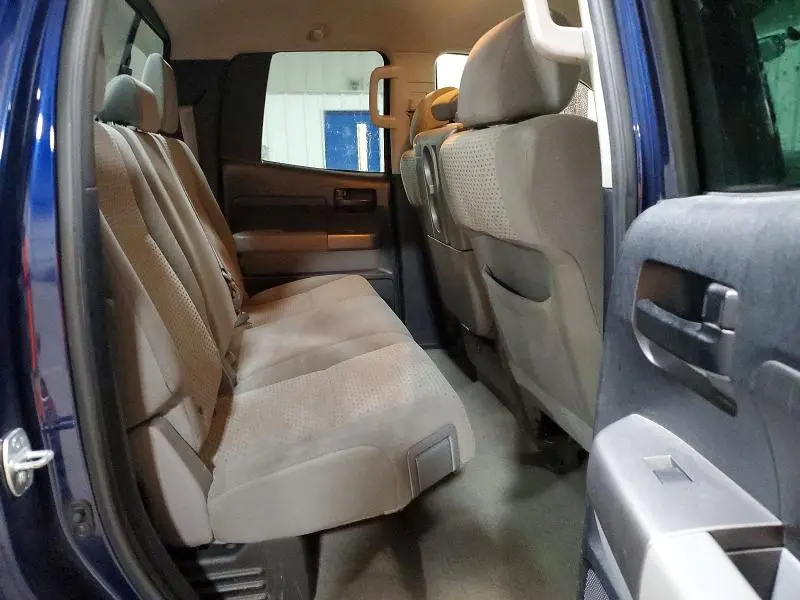 2011 TOYOTA TUNDRA DOUBLE CAB SR5  