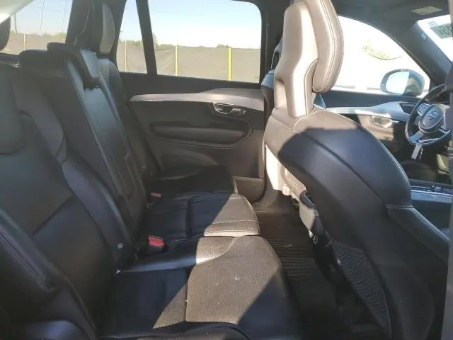 2018 VOLVO XC90 T6  