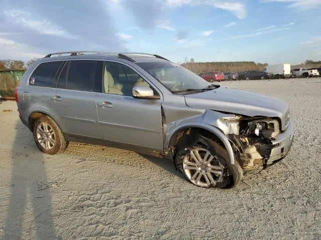 2011 VOLVO XC90 3.2  