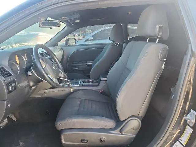 2013 DODGE CHALLENGER SXT  