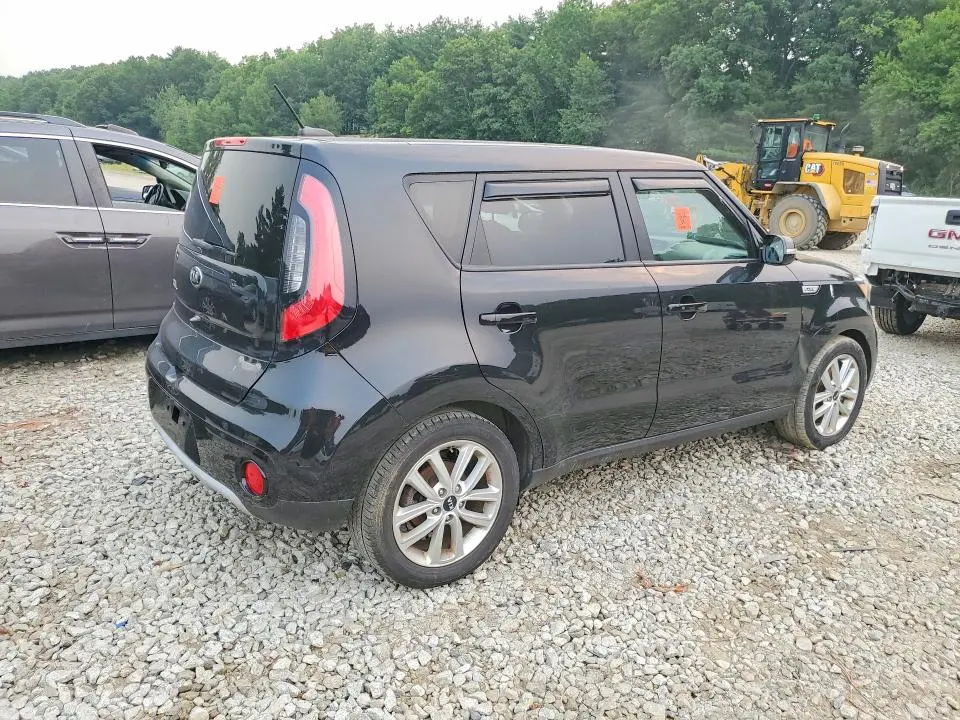 2019 KIA SOUL +  