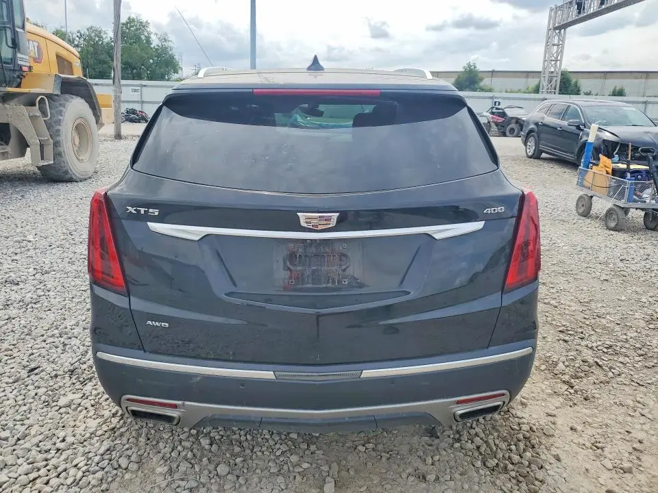 2021 CADILLAC XT5 PLATINUM PREMIUM LUXURY  