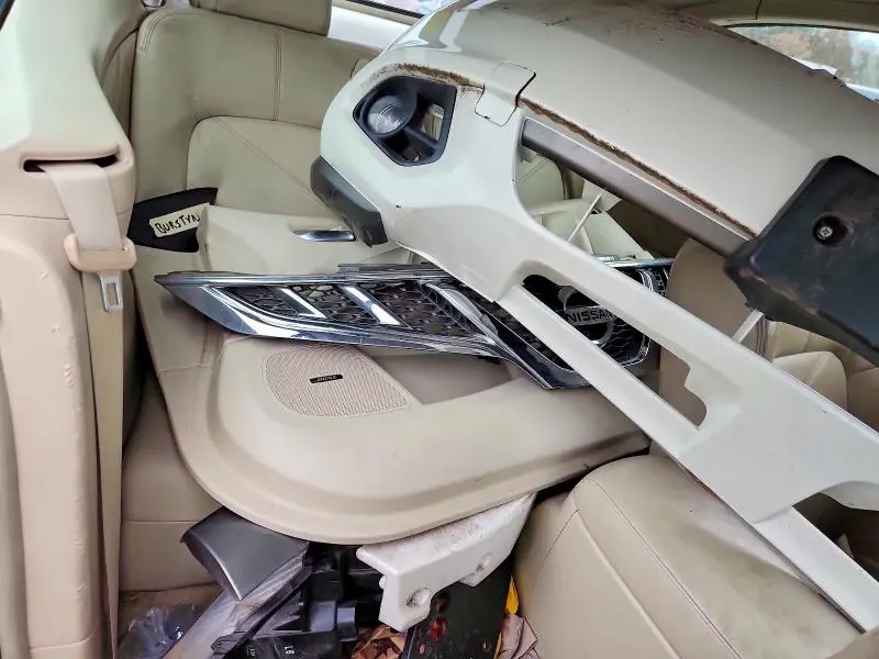 2011 NISSAN MURANO CROSSCABRIOLET  