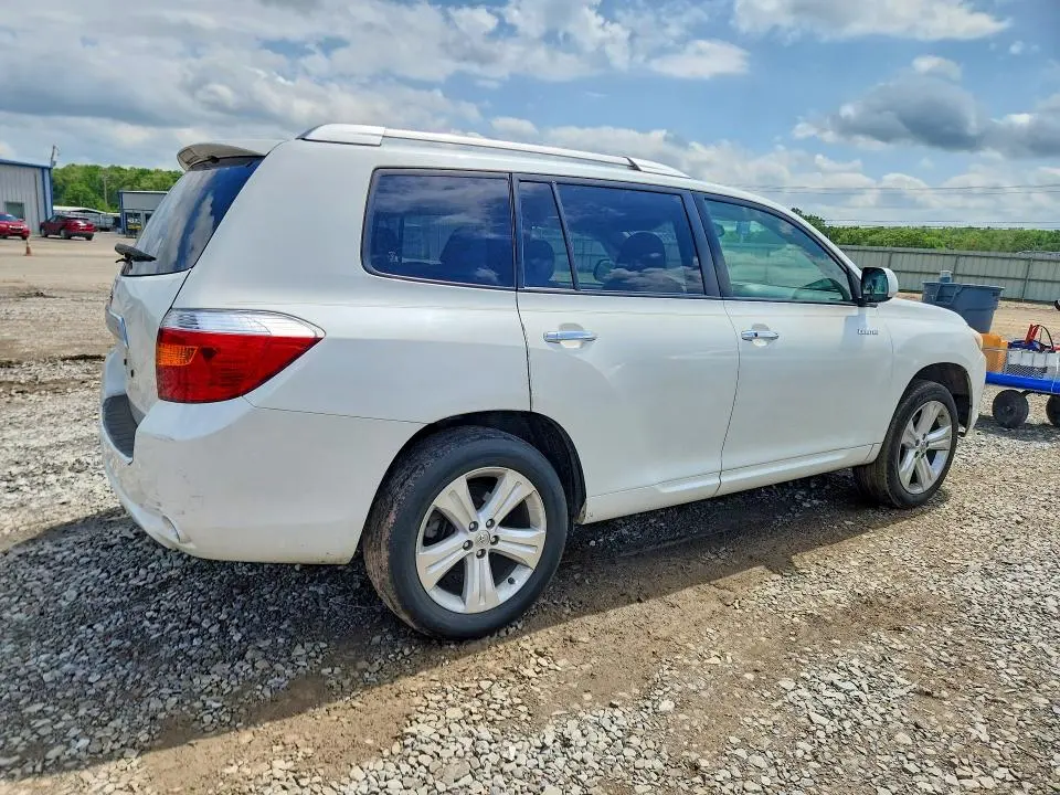 2010 TOYOTA HIGHLANDER LIMITED  