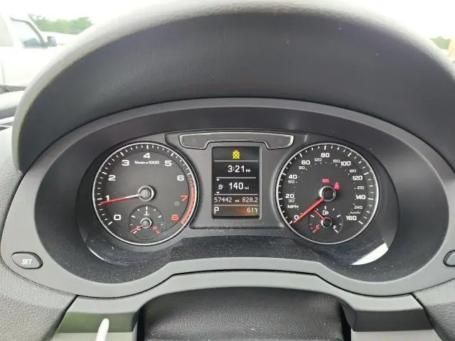 2018 AUDI Q3 PREMIUM  