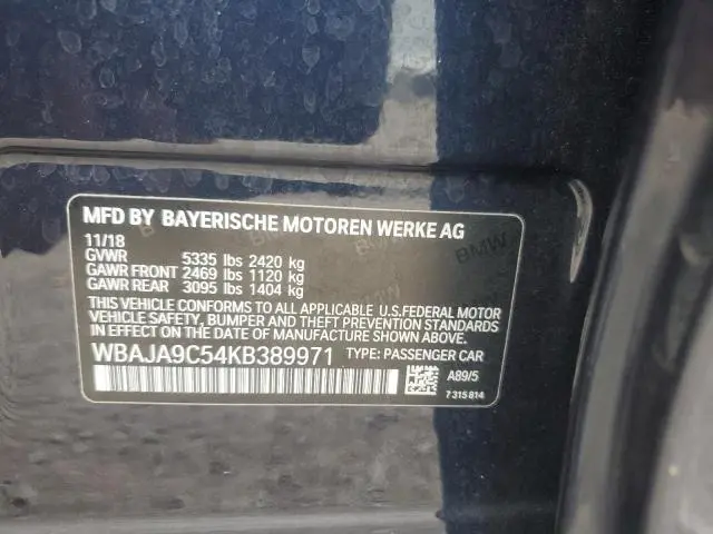 2019 BMW 530E   