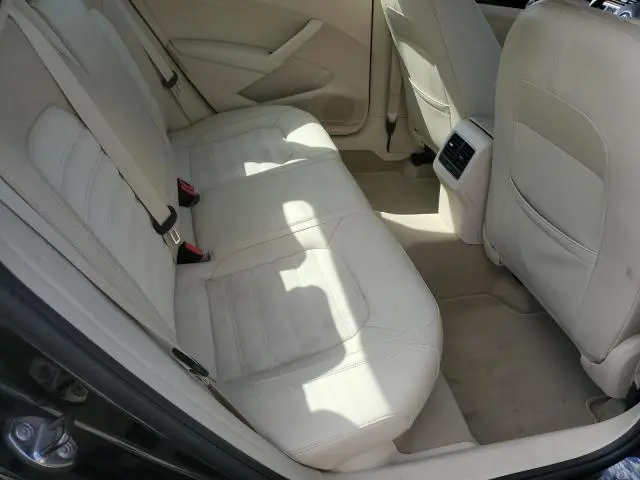 2014 VOLKSWAGEN PASSAT SEL  