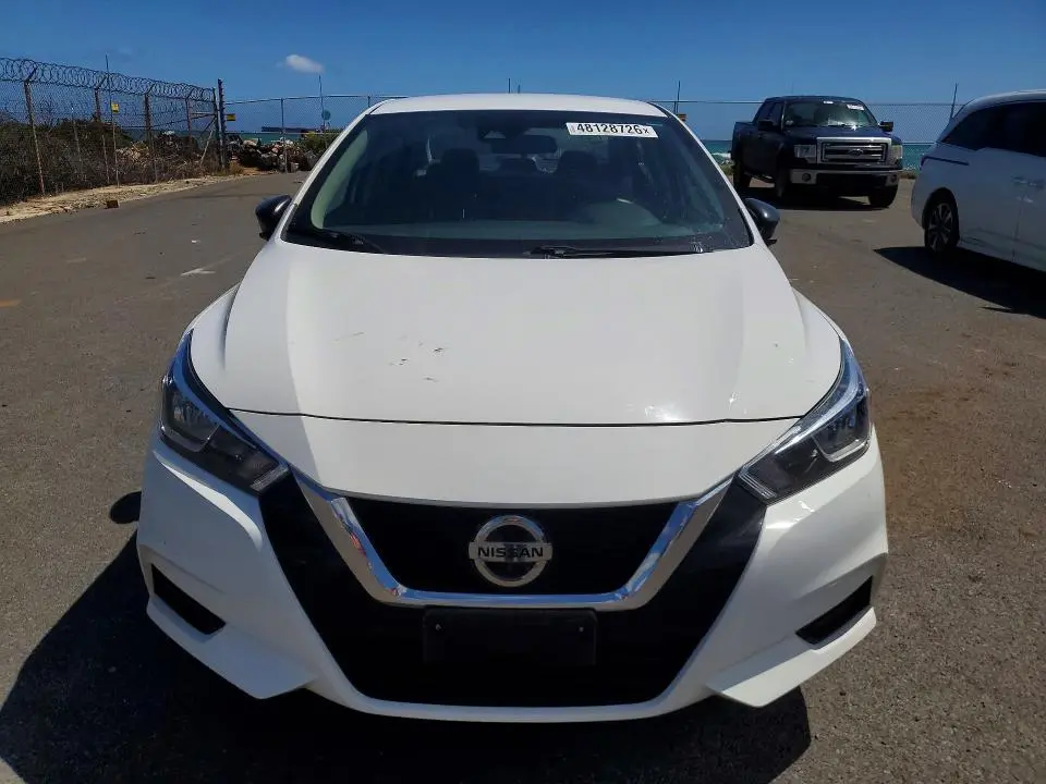 2022 NISSAN VERSA S  