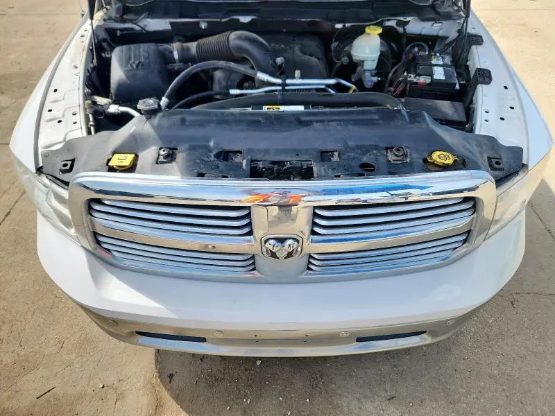 2014 RAM 1500 SLT  