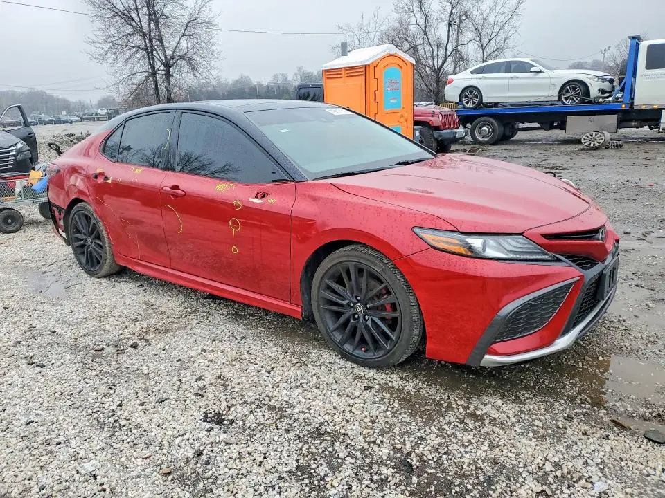2021 TOYOTA CAMRY XSE  