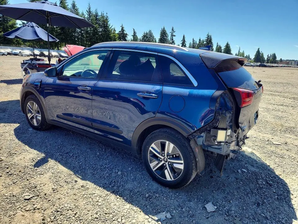2022 KIA NIRO LXS  