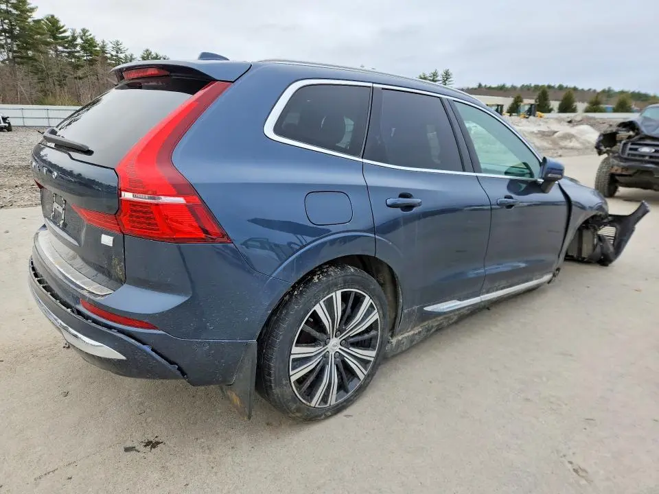 2022 VOLVO XC60 T8 RECHARGE INSCRIPTION  