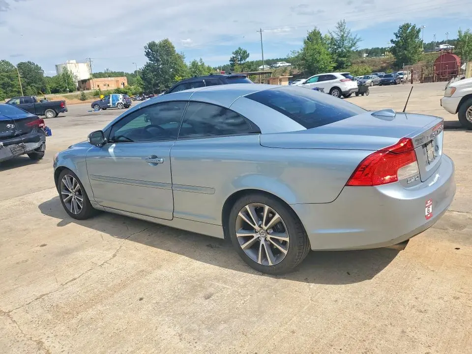 2011 VOLVO C70 T5  