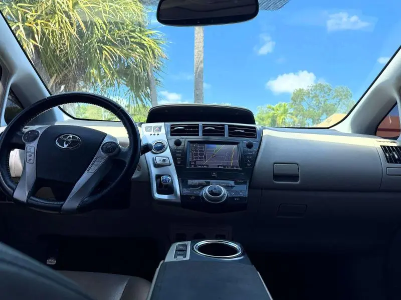 2013 TOYOTA PRIUS V FIVE  