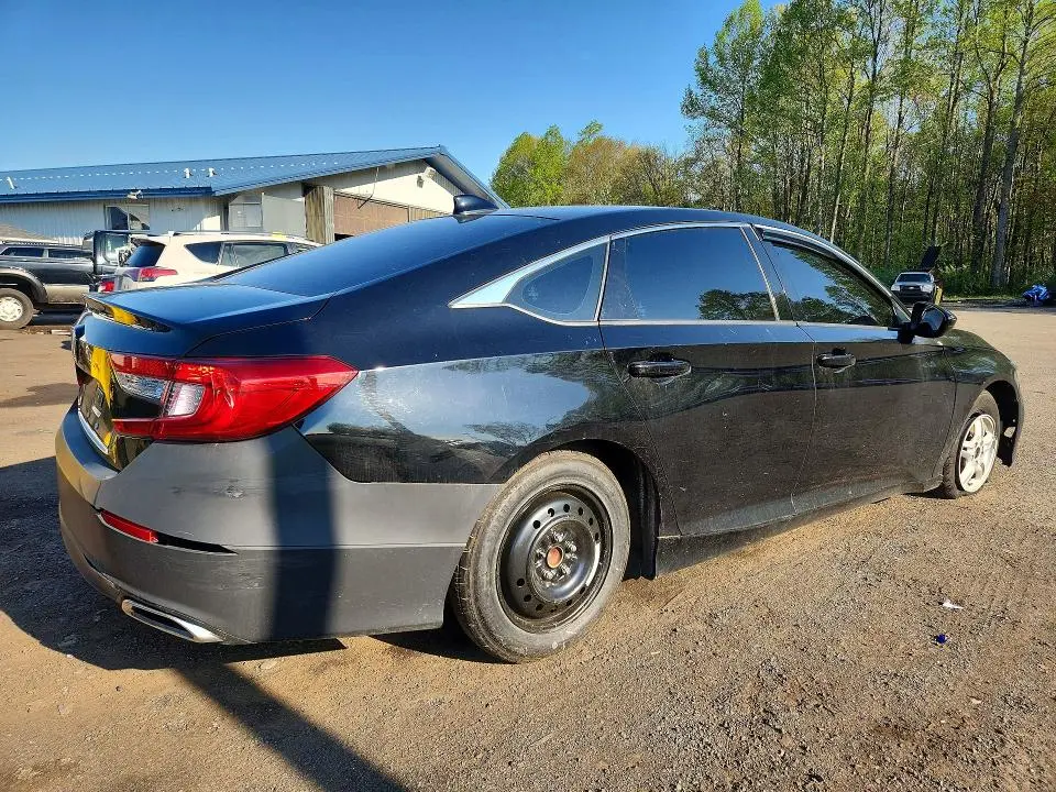 2019 HONDA ACCORD LX  