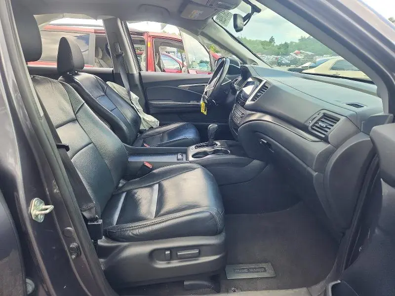 2017 HONDA PILOT EXL  