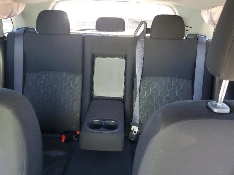 2021 MITSUBISHI RVR SE  