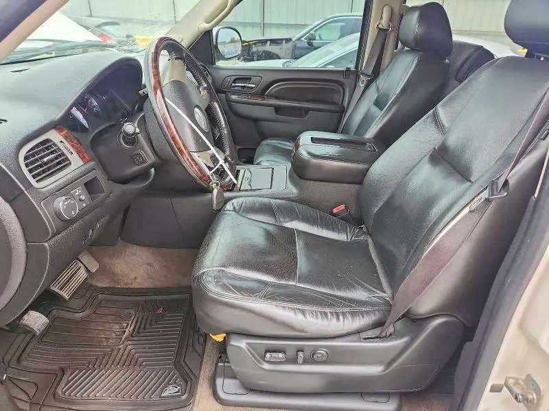 2010 GMC YUKON DENALI  
