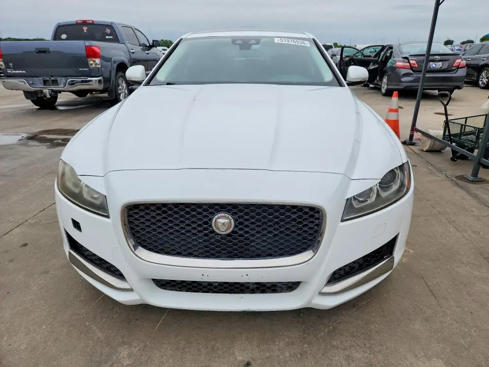 2018 JAGUAR XF   