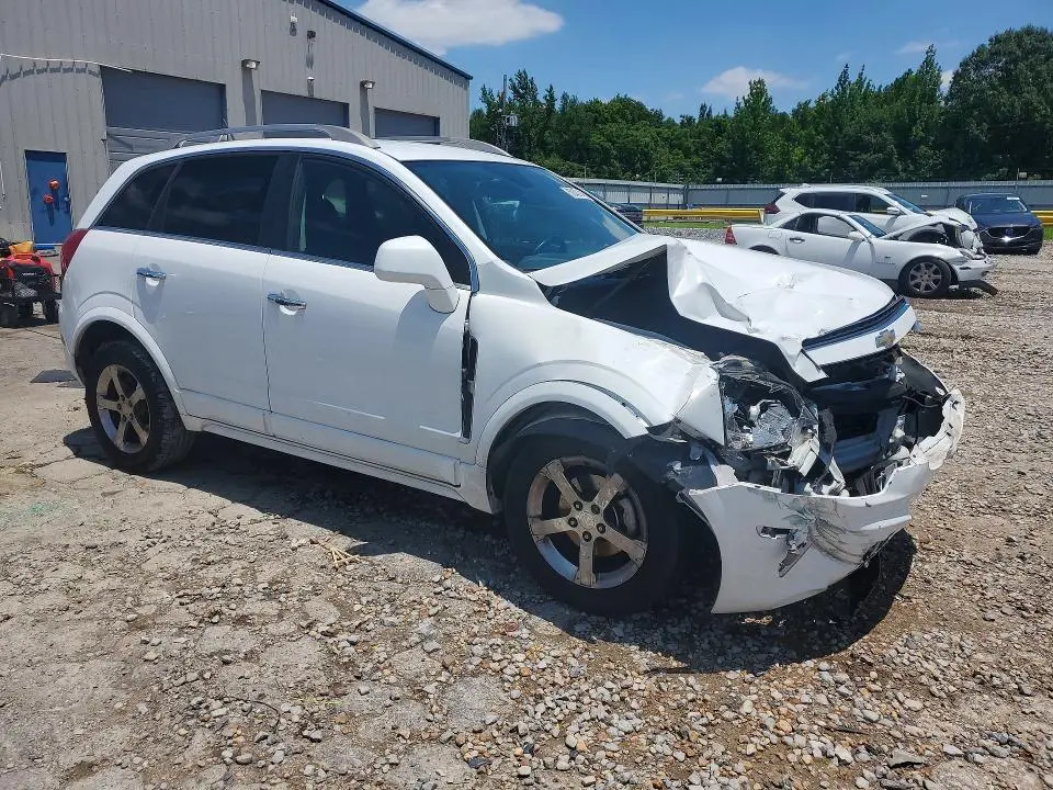 2014 CHEVROLET CAPTIVA LT  