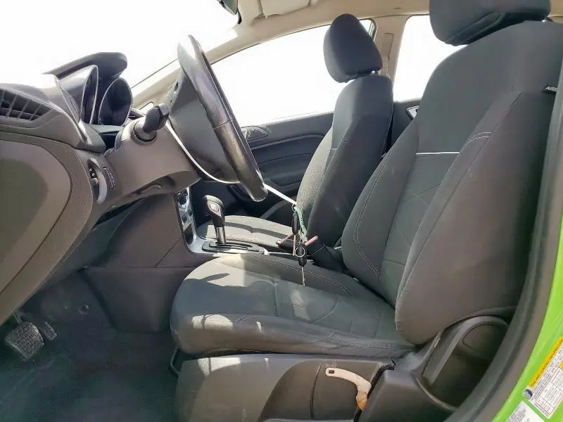 2014 FORD FIESTA SE  