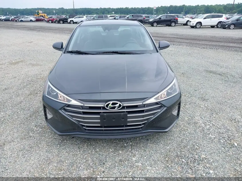 2020 HYUNDAI ELANTRA SE