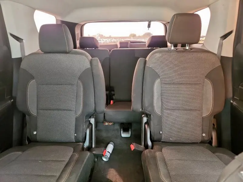 2020 CHEVROLET TRAVERSE LT  