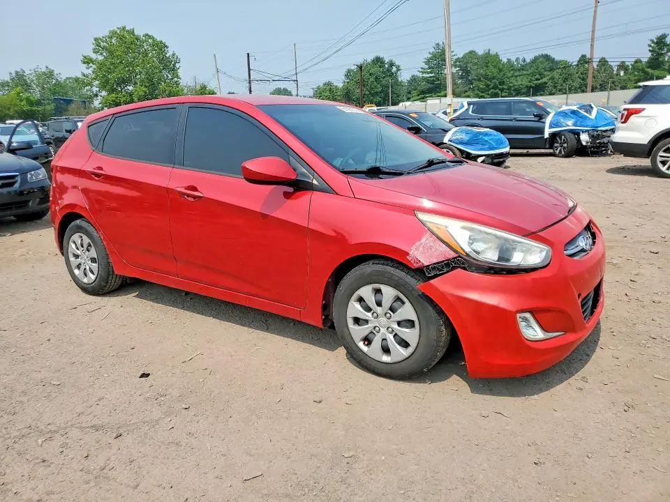 2016 HYUNDAI ACCENT SE  