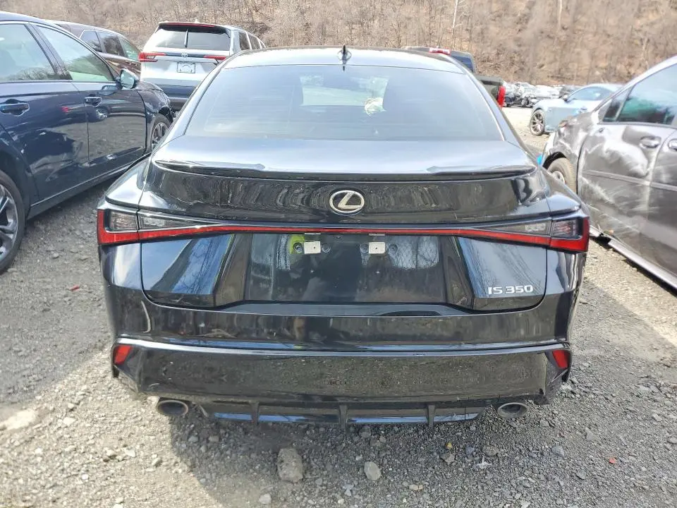2024 LEXUS IS 350 F SPORT DESIGN  