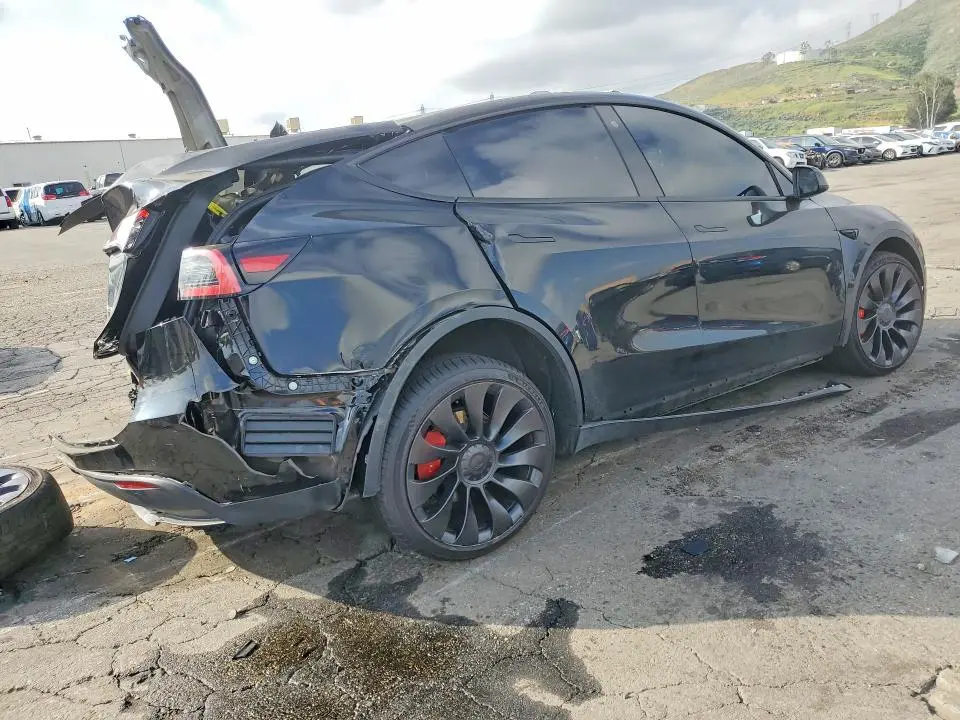 2022 TESLA MODEL Y   